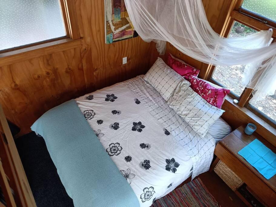 Gumboot Paradise Eco Stay Barrytown ภายนอก รูปภาพ